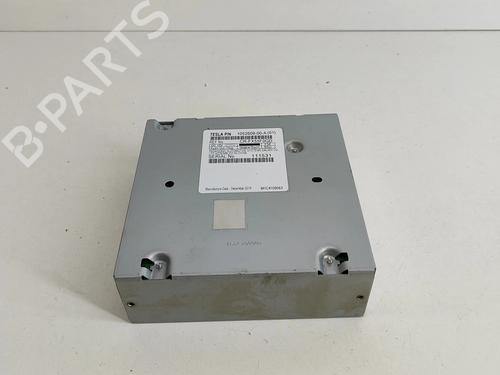 Module électronique TESLA MODEL X (5YJX) P100D AWD (772 hp) 19256007