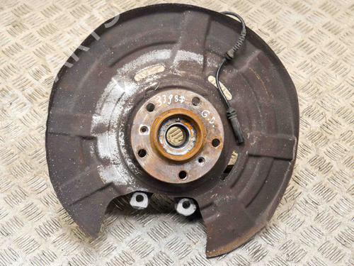 Used Right rear steering knuckle BMW 5 (F10) M5 (560 hp) 14634288