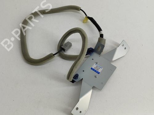 Antenna/Base HONDA CIVIC X Hatchback (FC_, FK_) 2.0 Type-R (FK8) | BP20981672C140 