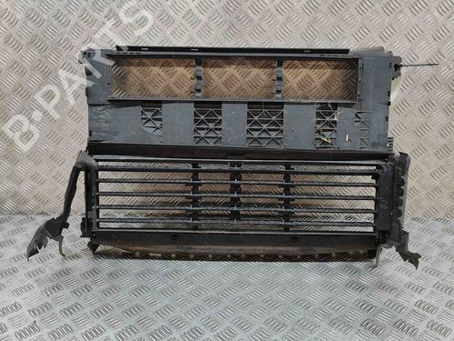 Grille PEUGEOT 3008 II SUV (MC_, MR_, MJ_, M4_) Hybrid | BP29264941C40 