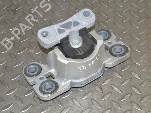 Used Engine mount Engine mount JAGUAR E-PACE (X540) 2.0 AWD (300 hp) 33347621 33347621