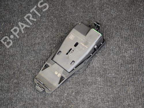 Used Electronic module Electronic module VOLVO V60 I (155) D5 (215 hp) 6728432 6728432