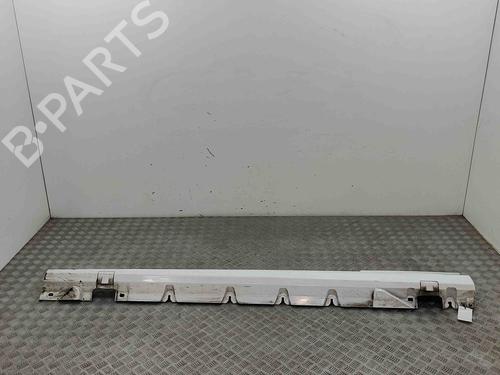 Used Left sideskirt MERCEDES-BENZ C-CLASS Convertible (A205) C 220 d (205.404) (170 hp) 29752898