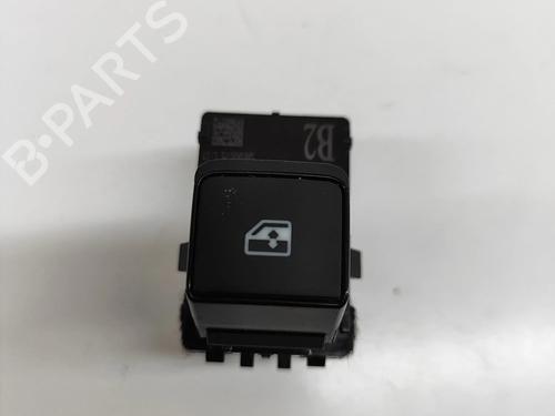 Used Right rear window switch Right rear window switch NISSAN QASHQAI III (J12) 1.3 DIG-T (158 hp) 27786923 27786923