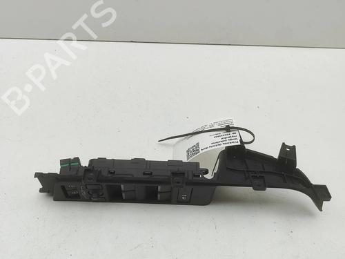Used Right front window switch Right front window switch LAND ROVER RANGE ROVER EVOQUE (L551) 2.0 D200 4x4 (204 hp) 34443064 34443064