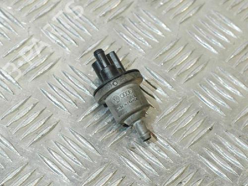 Capteur électronique AUDI A3 (8P1) 1.6 (102 hp) 14658035