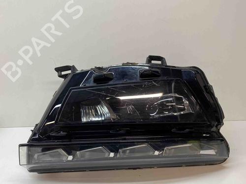 Used Right headlight SKODA KAMIQ (NW4) 1.5 TSI (150 hp) 28430614
