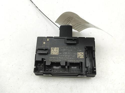 electronic-module-porsche-macan-95b-2014-34136669 main image