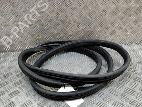 Rubber door seal LAND ROVER RANGE ROVER EVOQUE (L538) 2.2 D 4x4 | BP18036824C142 