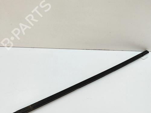 Dørliste TESLA MODEL X (5YJX) P100D AWD | BP28435659C150