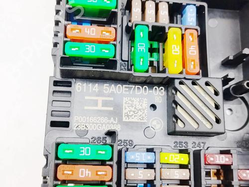 Fuse box BMW i4 (G26) eDrive35 | BP38162869E1 - Image 6