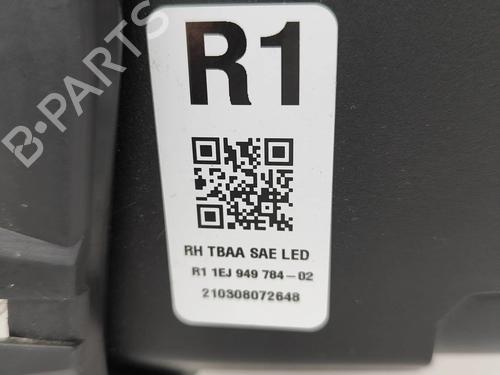 Right headlight HONDA CIVIC X Hatchback (FC_, FK_) 2.0 Type-R (FK8) | BP20981454C29