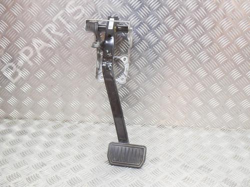 pedal-tesla-model-s-5yjs-p100d-awd-105065700a-1805230164-2012-7799980 main image