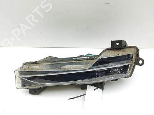 Used Left front fog light Left front fog light TESLA MODEL 3 (5YJ3) EV AWD (351 hp) 33392370 33392370