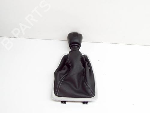 Used Shift knob Shift knob OPEL CROSSLAND X / CROSSLAND (P17, P2QO) 1.2 (75) (110 hp) 14646616 14646616
