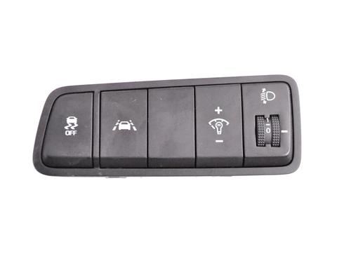 Used Switch Switch HYUNDAI TUCSON (TL, TLE) 1.6 CRDi (136 hp) 33351047 33351047