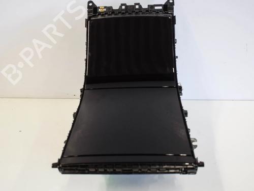 BP27748082O1 main image