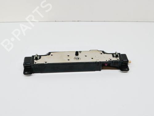Used Antenna/Base TESLA MODEL 3 (5YJ3) EV AWD (441 hp) 27758235