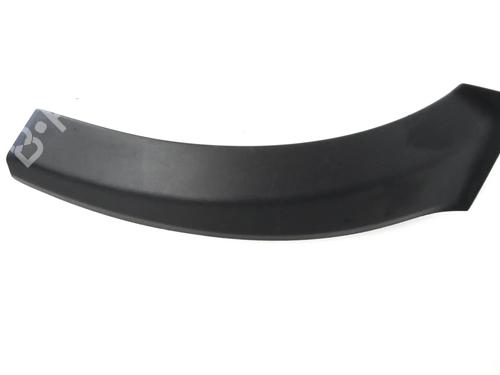 rear-right-wheel-arch-trim-land-rover-range-rover-velar-l560-2017-30211048 main image