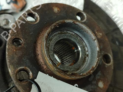 Left rear steering knuckle MASERATI LEVANTE SUV (M161) 3.0 D Q4 | BP27158136M27 