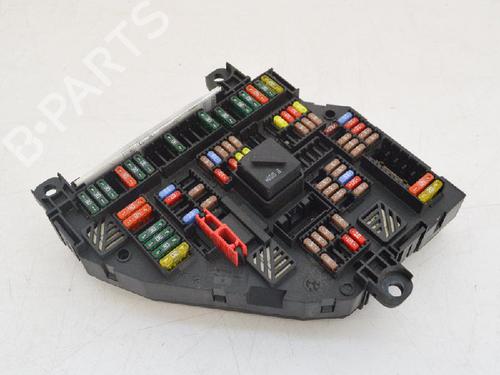 Used Fuse box BMW 5 (F10) ActiveHybrid (340 hp) 6739914