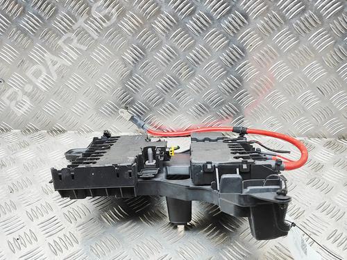 Used Fuse box Fuse box 39205475 39205475