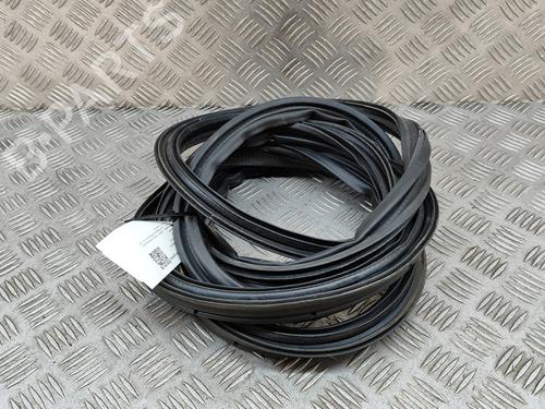 Rubber door seal HONDA CIVIC X Hatchback (FC_, FK_) 2.0 Type-R (FK8) | BP20981643C142 