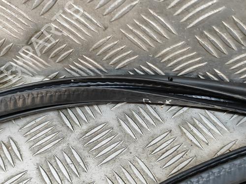 Rubber door seal VOLVO XC90 II (256) B5 Mild Hybrid AWD | BP28558867C142 