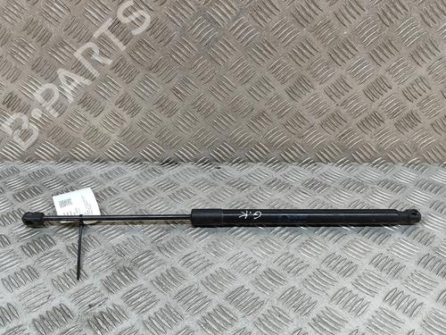 Used Tailgate lift support Tailgate lift support VW GOLF VII Variant (BA5, BV5) 1.2 TSI (105 hp) 16872972 16872972