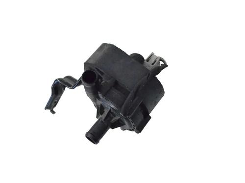 Used Auxiliary water pump TESLA MODEL S (5YJS) 75D AWD (525 hp) 30244505