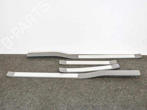 Trinbræt Trinbræt SKODA YETI (5L) 1.4 TSI 4x4 (150 hp) 14668378 14668378