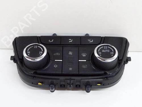 BP11969882M83 main image