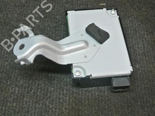 Used Electronic module Electronic module LEXUS CT (ZWA10_) 200h (ZWA10_) (99 hp) 8826377 8826377