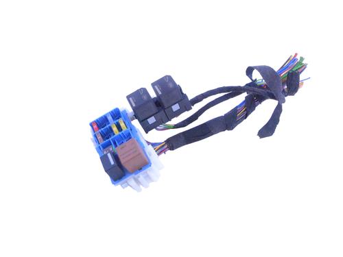 Used Fuse box LAND ROVER RANGE ROVER EVOQUE (L538) 2.0 D (150 hp) 30238164