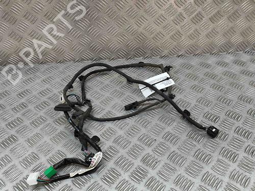 Used Wiring harness MITSUBISHI OUTLANDER III (GG_W, GF_W, ZJ, ZL, ZK) 2.0 Hybrid 4WD (GG2W) (200 hp) 27777493