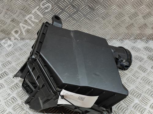 Used Air filter box VOLVO XC60 II (246) B4 Mild-Hybrid AWD (197 hp) 27767213