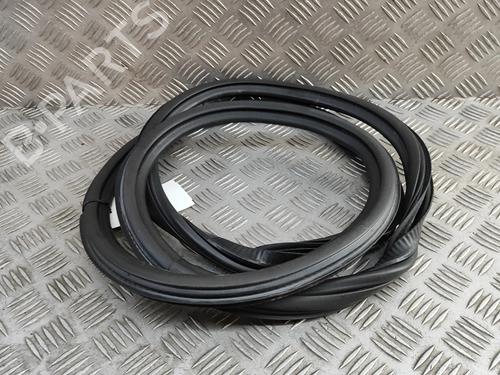 rubber-door-seal-audi-a3-limousine-8vs-8vm-2013-2014-2015-2016-2017-2018-2019-2020-2021-27288497 main image