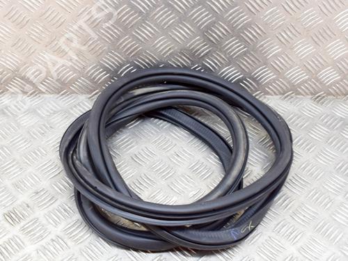 Used Rubber door seal VW TIGUAN (AD1, AX1) 2.0 TDI 4motion (150 hp) 14642222