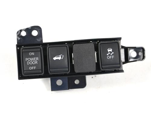 Used Switch Switch NISSAN X-TRAIL III (T32_, T32R, T32RR) 1.6 DIG-T (T32) (163 hp) 33339044 33339044
