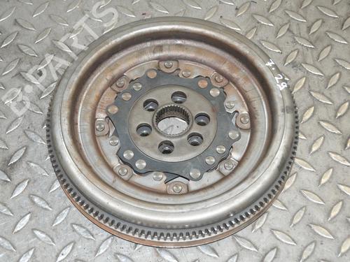 Used Flywheel VW GOLF V (1K1) 2.0 GTI (200 hp) 30210968