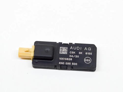 antennabase-audi-e-tron-gen-2018-28547982 main image