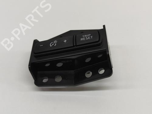 Used Switch NISSAN QASHQAI II SUV (J11, J11_) 1.2 DIG-T (115 hp) 23247960