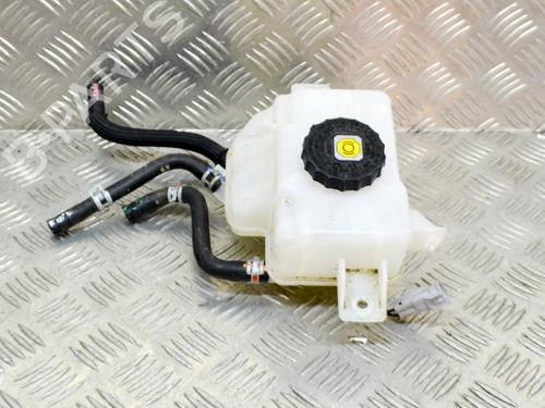 Brake fluid reservoir TOYOTA RAV 4 V (_A5_, _H5_) 2.5 Hybrid AWD (AXAH54, AXAL54) | BP27750315M118