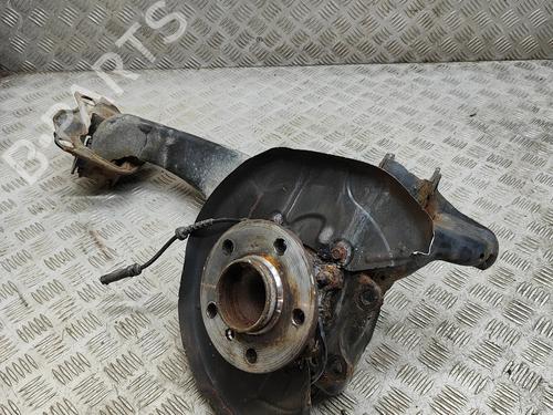 Used Right rear steering knuckle MINI MINI (F55) One D (95 hp) 16140361