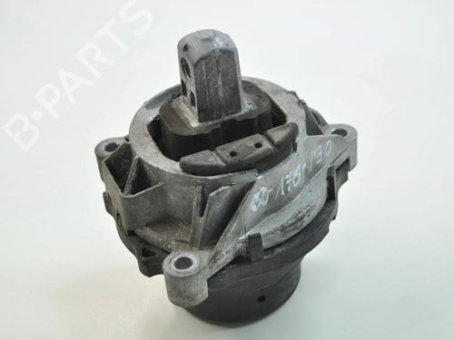 Used Engine mount BMW 3 (F30, F80) 330 d xDrive (286 hp) 9903242