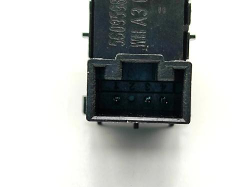Left front window switch MAN TGE Van 2.0 TDI (01V, 03V, 36V, UYB, UYC, UYD) | BP31977006I27