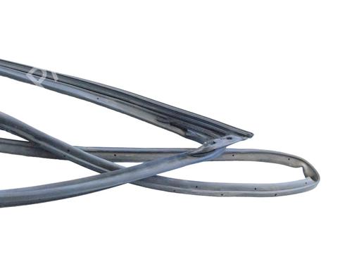Gummiliste INFINITI Q50 50 D | BP33363724C142 - Image 2