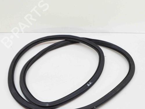 Used Rubber door seal AUDI Q3 (8UB, 8UG) RS 2.5 quattro (310 hp) 14651738