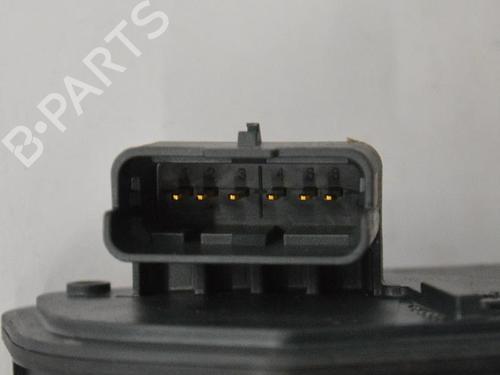 Used Throttle body PEUGEOT 208 I (CA_, CC_) 1.2 VTI 82 (82 hp) 6865446