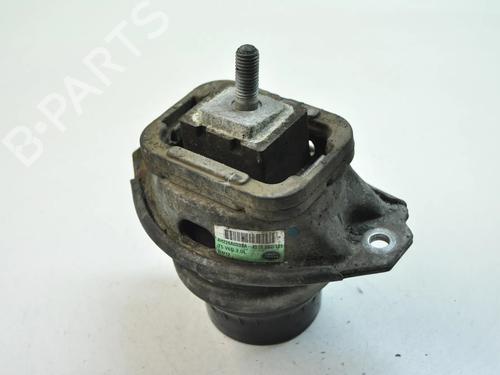 Used Engine mount LAND ROVER DISCOVERY IV (L319) 3.0 TD 4x4 (245 hp) 9902128